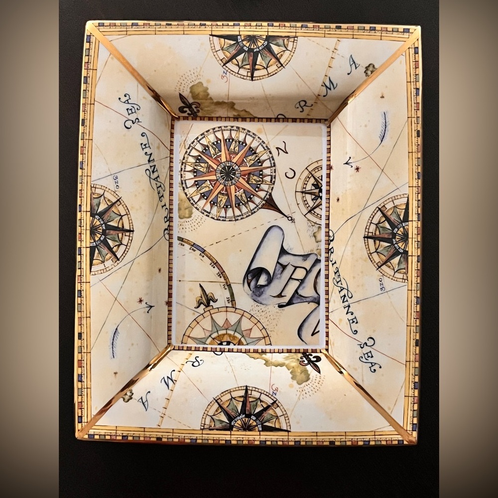 Wedgwood Atlas Bone China Nautical Trinket Tray and trinket box - Picture 3 of 7
